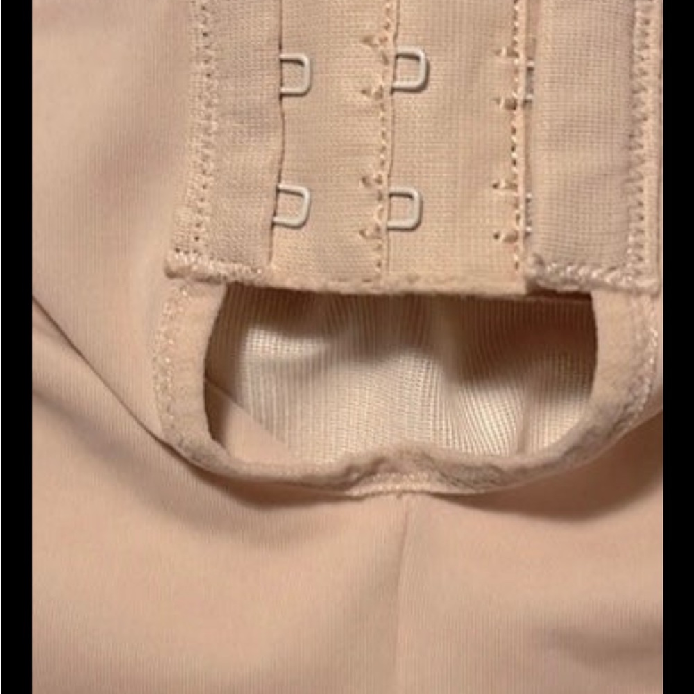 🎁3/$13.00🎁womens bodysuits / Teddy NWOT - Picture 4 of 6